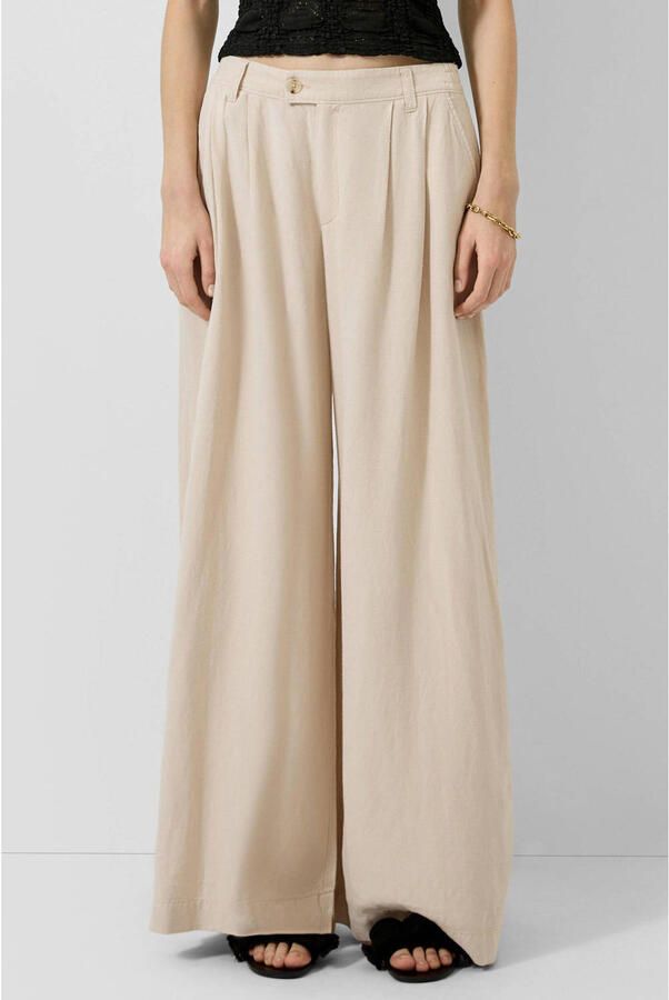 QS wide leg casual broek met plooien en linnen ecru
