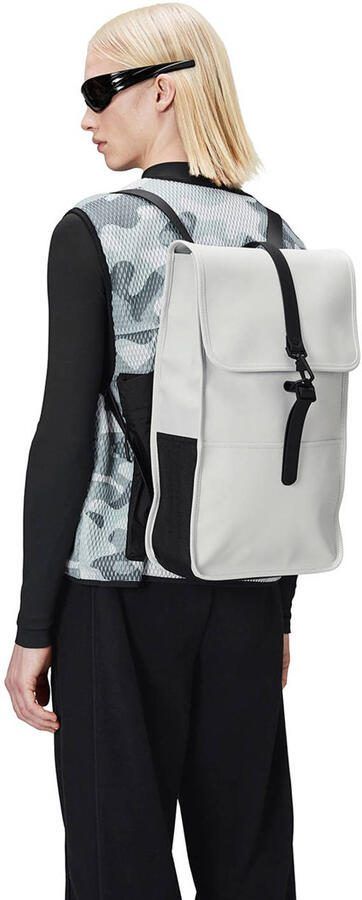 Rains Waterdichte Minimalistische Rugzak met Stijlvol Ontwerp Gray Dames - Foto 3
