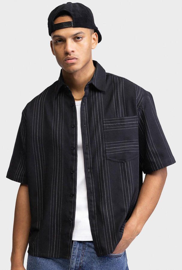 Redefined Rebel loose gestreept casual overhemd zwart
