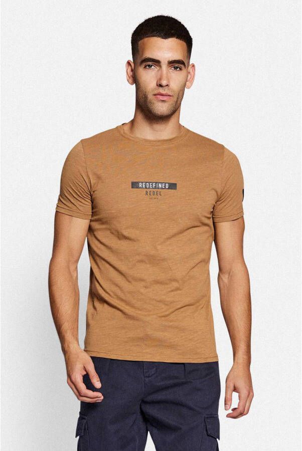 Redefined Rebel T-shirt RRGuti met logo dijon