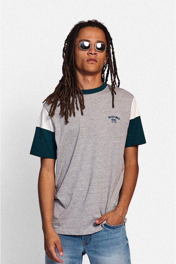 Redefined Rebel T-shirt RRPLGarry met contrastbies light grey melange
