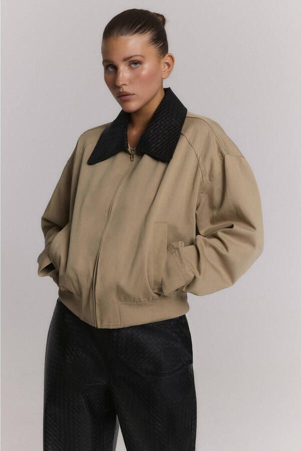 REFINED DEPARTMENT Dames Jassen Ladies Woven Bomber Jotti Beige - Foto 5