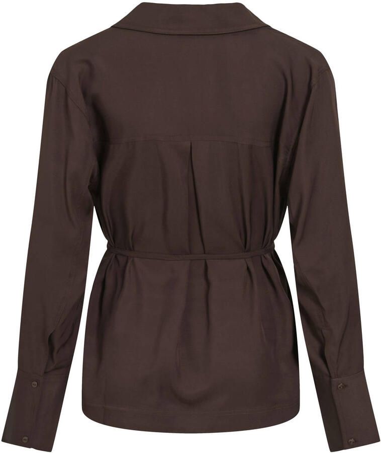 ROUGE EDIT blouse met ceintuur donkerbruin