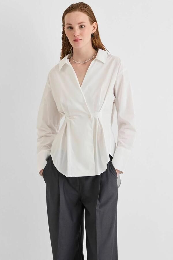ROUGE EDIT Rouge by Vila getailleerde blouse met plooien wit