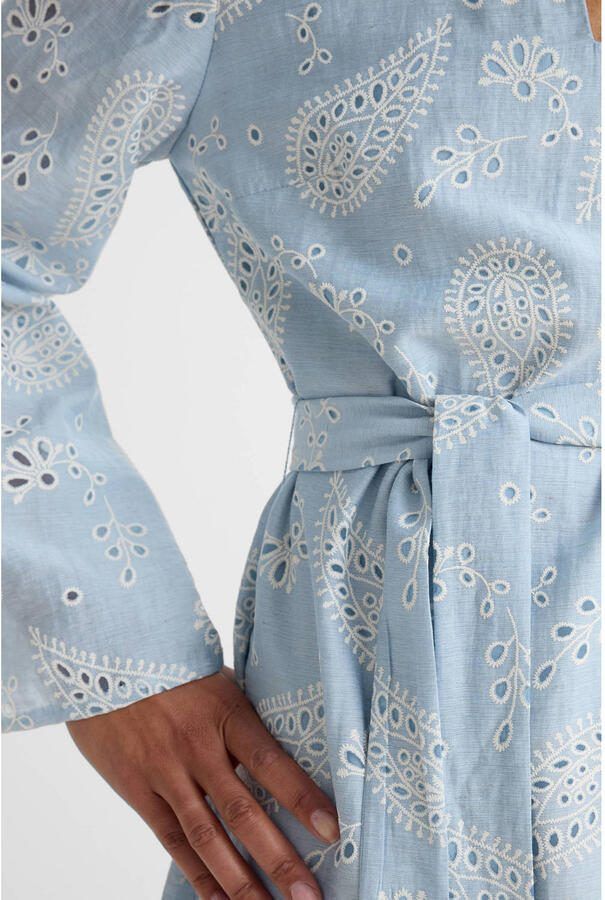 Ruby broderie midi jurk lichtblauw - Foto 2