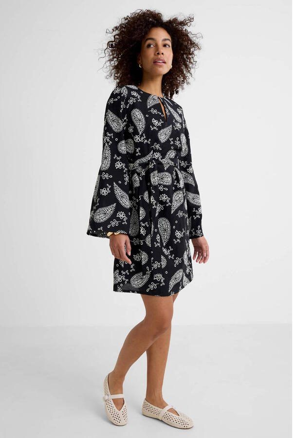 Ruby broderie midi jurk zwart