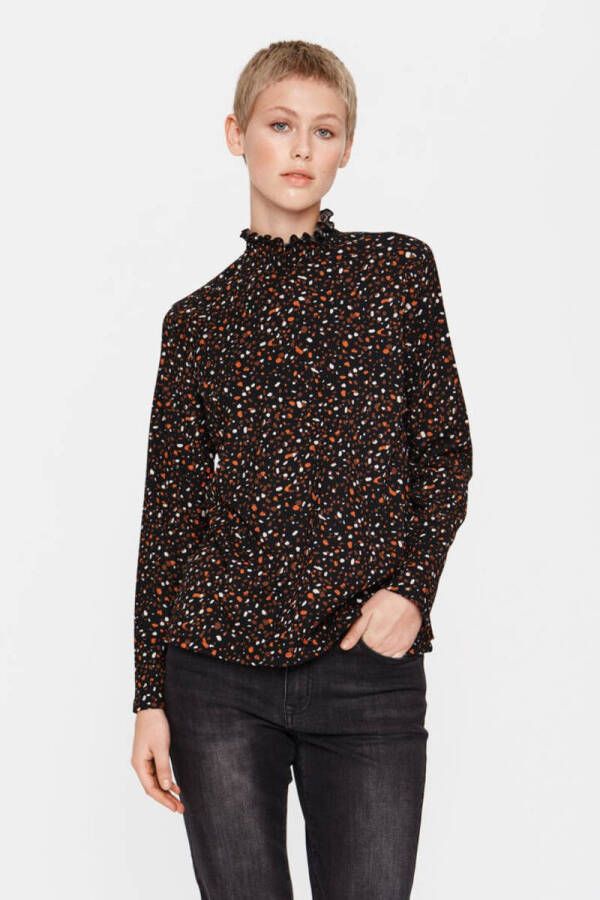 Saint Tropez gebreide top met all over print en ruches zwart bruin terra