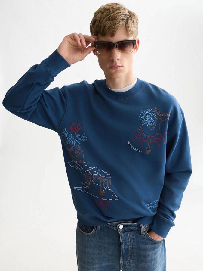 Scotch & Soda relaxed fit sweater met borduursels en print ensign blue