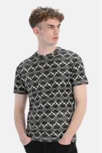 Shoeby Refill regular fit T-shirt Etnic met all over print offwhite