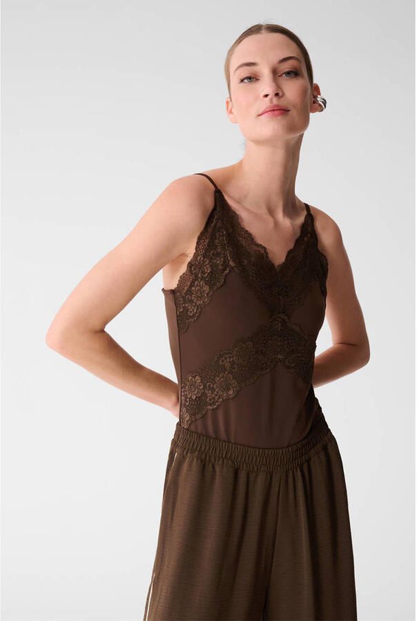 Shoeby body bruin