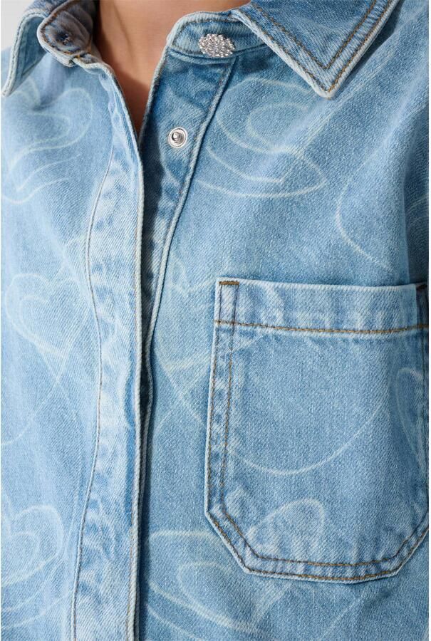 Shoeby denim blouse met hartjes lichtblauw - Foto 2