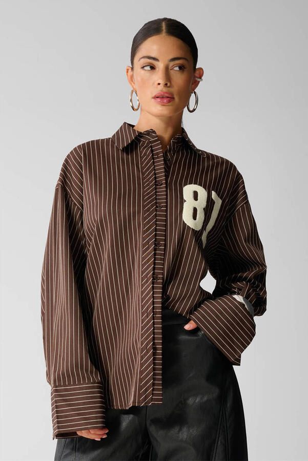 Shoeby gestreepte blouse met borduursels en backprint bruin ecru