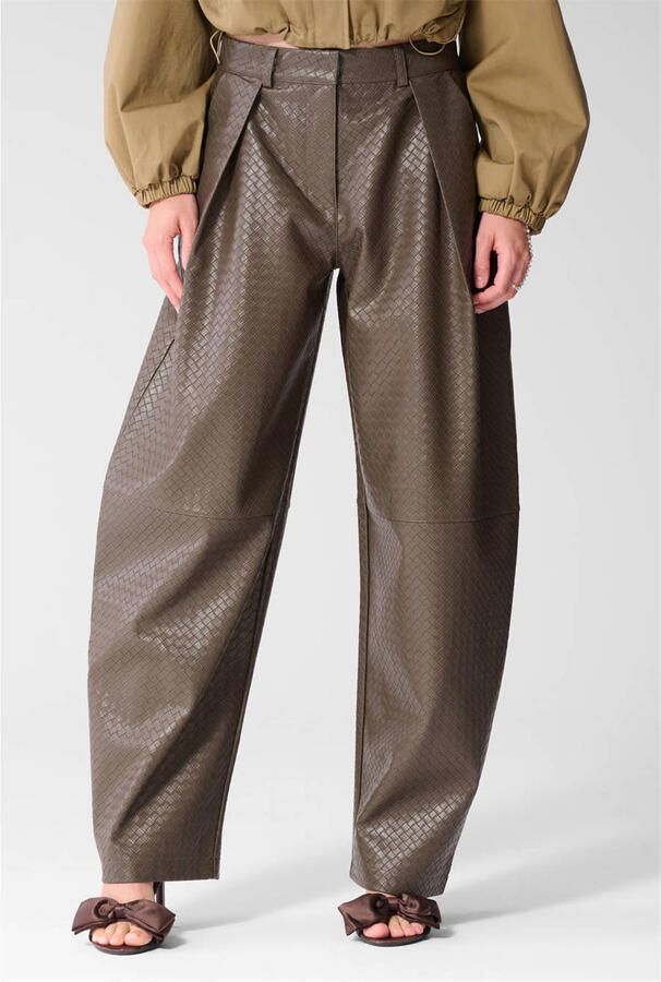 Shoeby imitatieleren barrel broek bruin