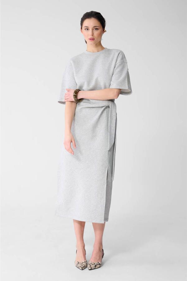 Shoeby midi jurk lichtgrijs