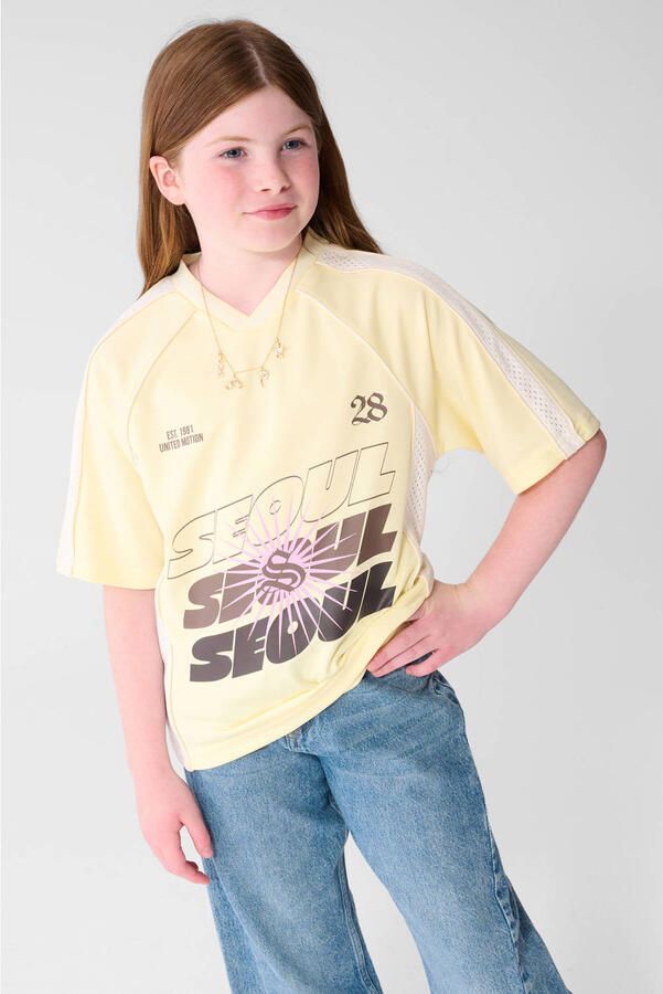 Shoeby oversized T-shirt met print lichtgeel