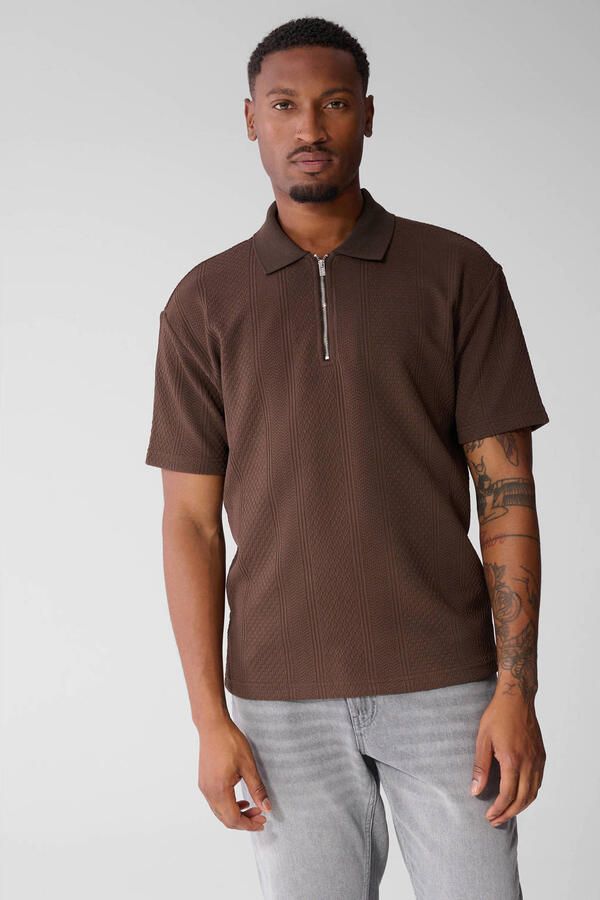 Shoeby regular fit gebreide polo donkerbruin