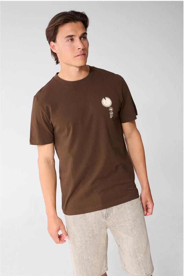 Shoeby regular fit T-shirt met logo donkerbruin