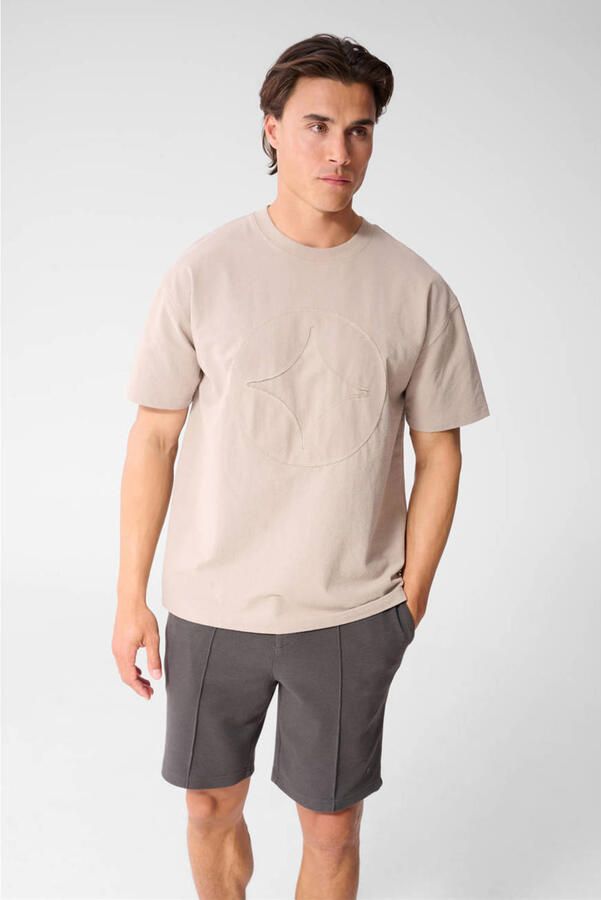 Shoeby regular fit T-shirt met print lichtbruin
