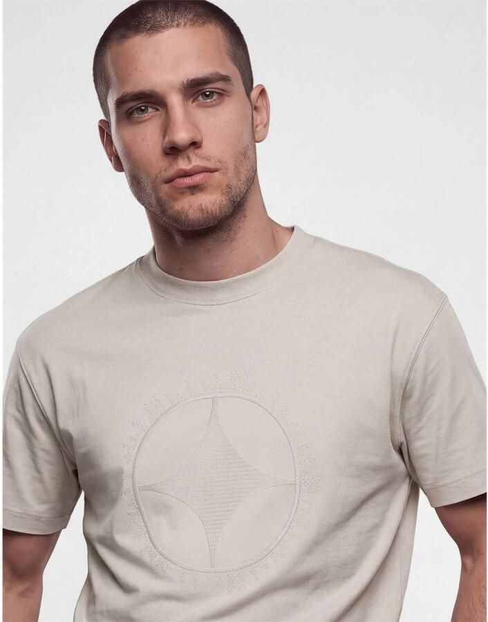 Shoeby relaxed fit T-shirt met borduursels beige