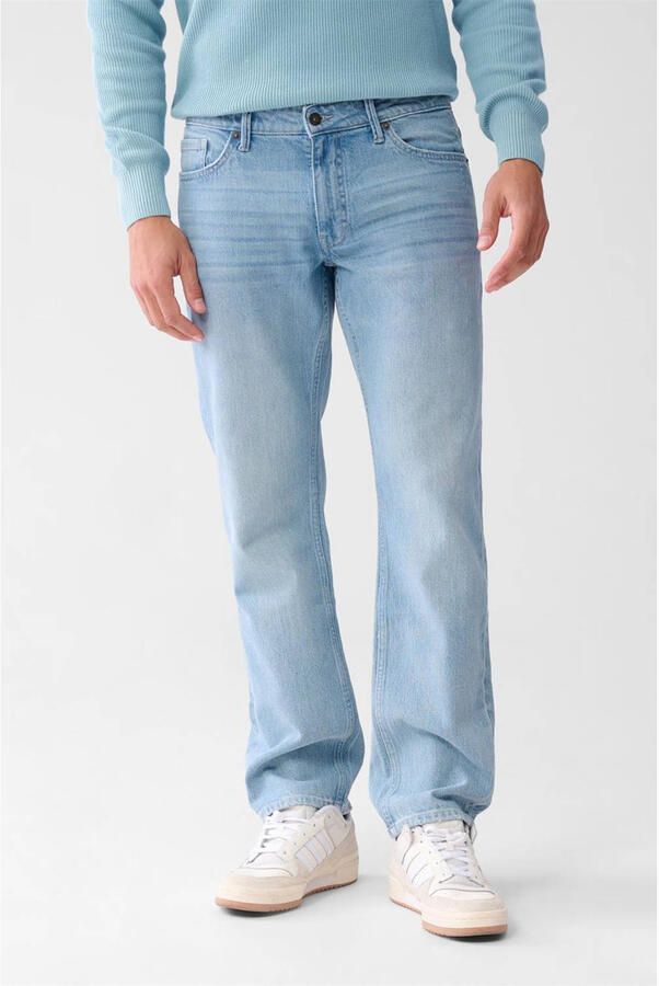 Shoeby straight leg jeans L32 bleached