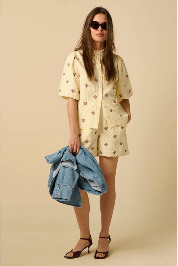 Sissy-Boy straight leg korte broek met borduursels en print lichtgeel