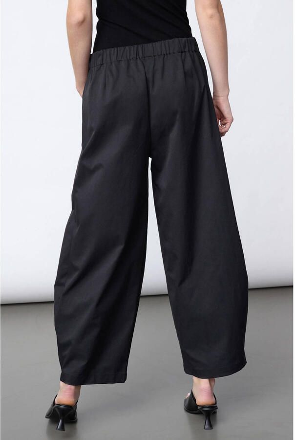 SisterS Point barrel cropped broek met plooien zwart - Foto 3
