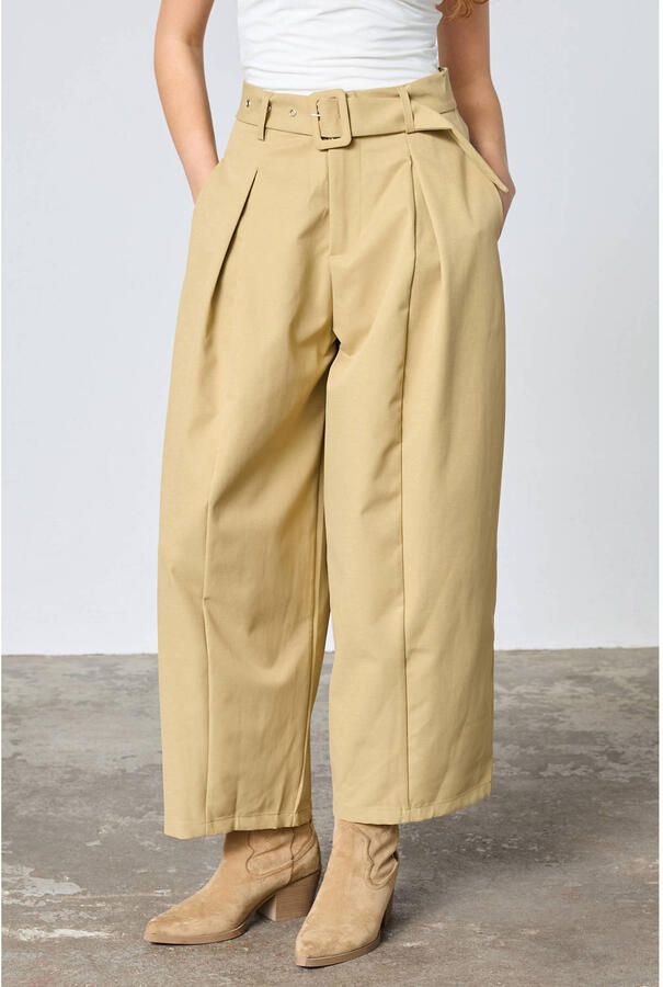 SisterS Point barrel pantalon met ceintuur en plooien beige