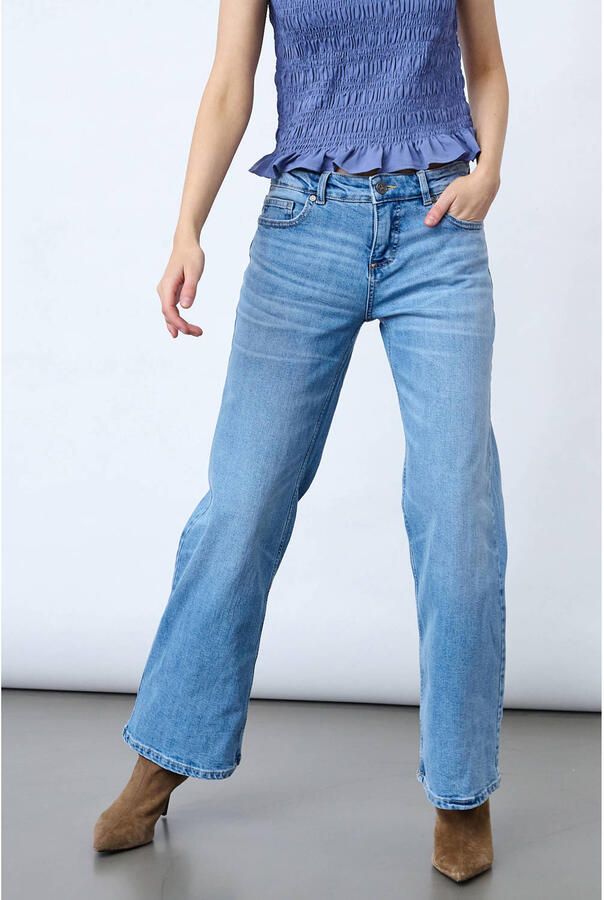 SisterS Point straight leg jeans medium blue denim