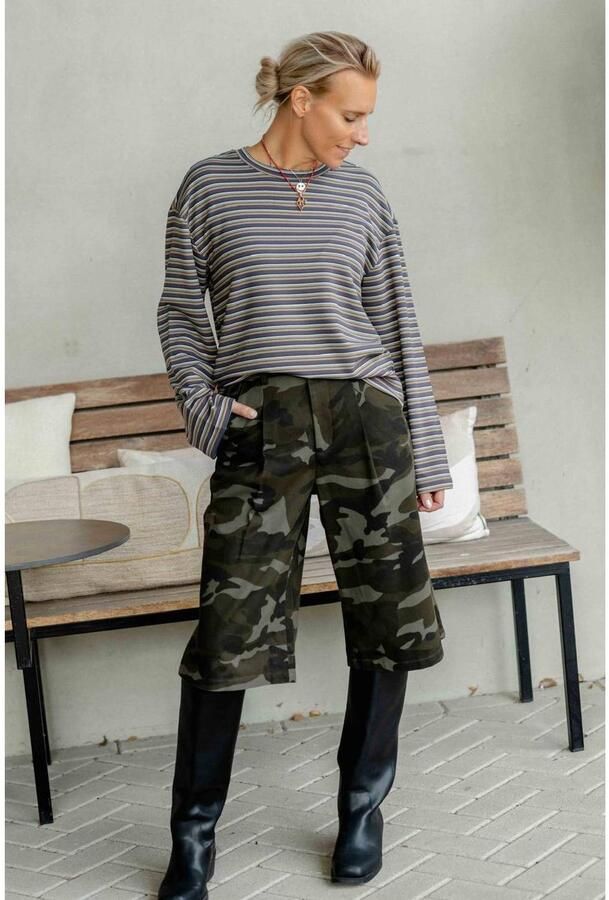 SisterS Point wide leg camouflage bermuda short met plooien groen - Foto 2