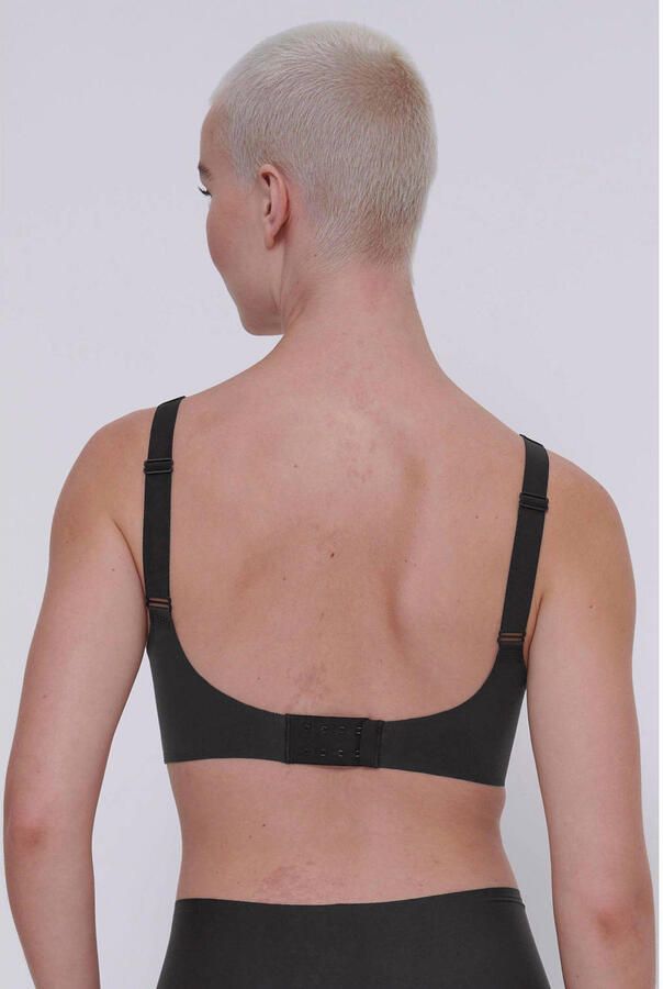 Sloggi Soft-bh ZERO Feel 2.0 naadloos uitneembare pads v-hals brede bandjes microvezel