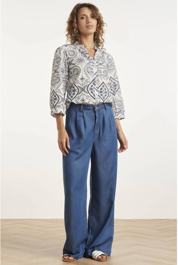 Smashed Lemon blouse met paisley print beige