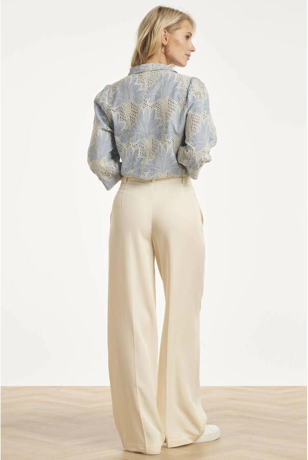 Smashed Lemon gebloemde broderie blouse lichtblauw - Foto 3