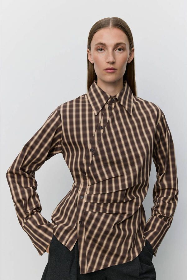 Sofie Schnoor geruite blouse met plooien bruin
