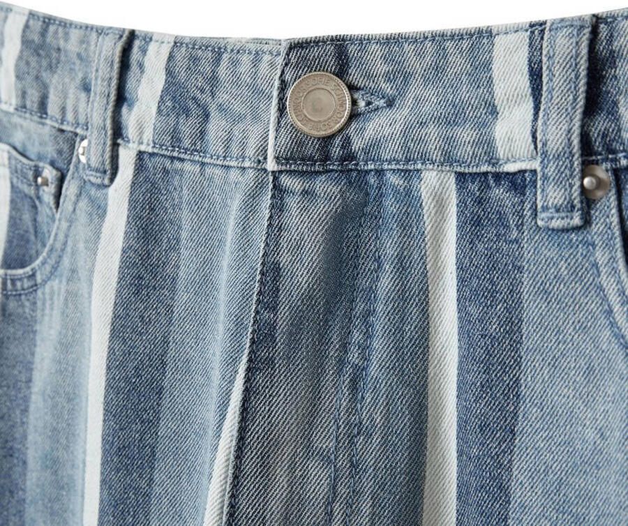 Sofie Schnoor regular waist gestreepte short light blue denim - Foto 3