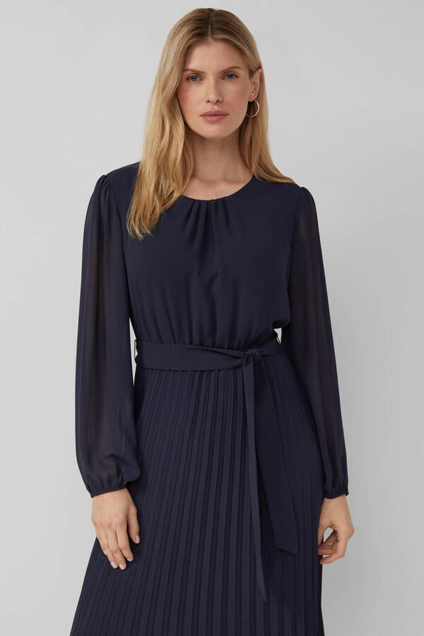 S.Oliver BLACK LABEL Getailleerde vrijetijdsjurk met tailleriem om te strikken