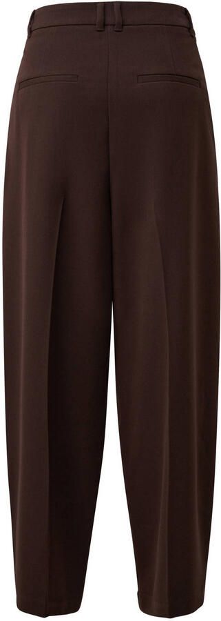S.Oliver barrel cropped pantalon met plooien donkerbruin