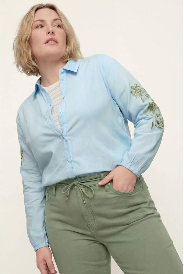 S.Oliver Curve blouse lichtblauw