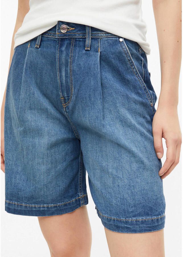 S.Oliver loose fit denim short met plooien mediumblauw - Foto 2