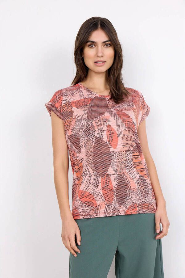 Soyaconcept T-shirt SC-GALINA met bladprint roze rood