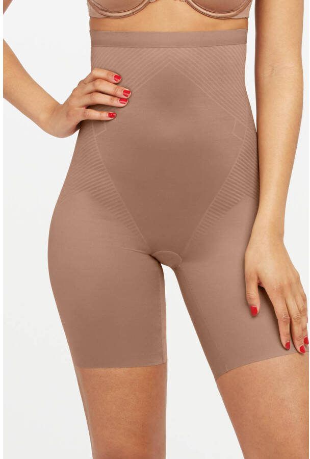 SPANX shape™ Invisible seamless medium corrigerende High-Waisted Mid-Thigh short donkerbeige - Foto 3