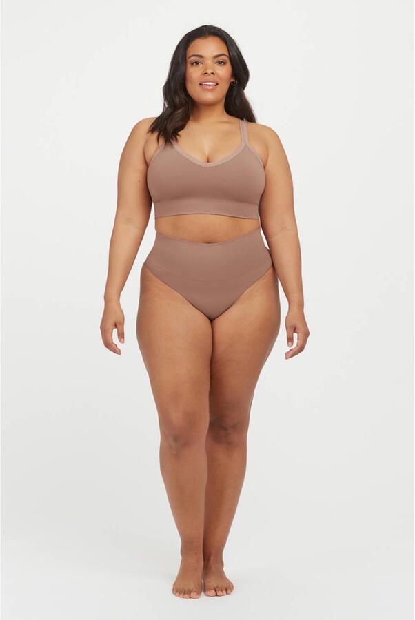 SPANX Ecocare Seamless Shaping seamless medium corrigerende string donkerbeige - Foto 2