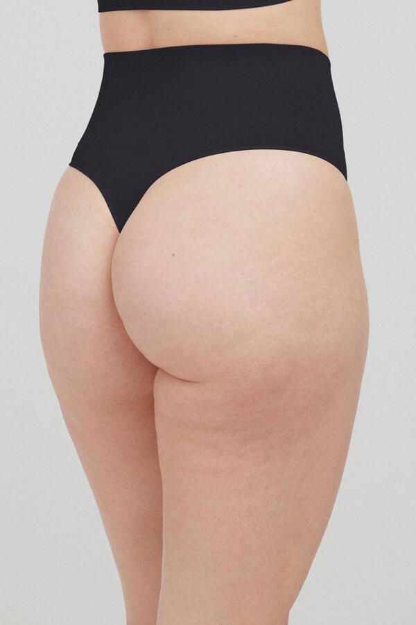 SPANX Ecocare Seamless Shaping seamless medium corrigerende string zwart - Foto 3