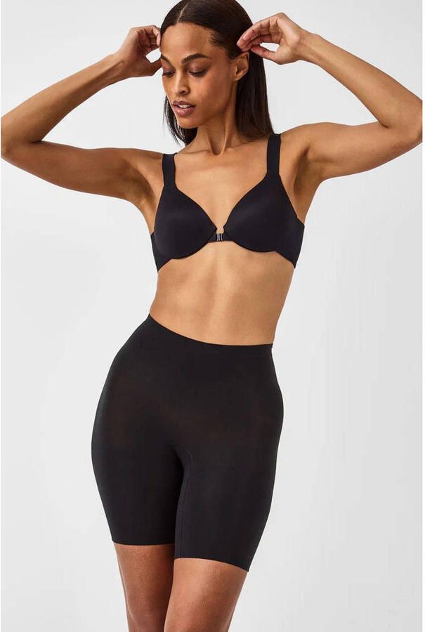 SPANX Everyday Seamless Shaping seamless medium corrigerende short zwart