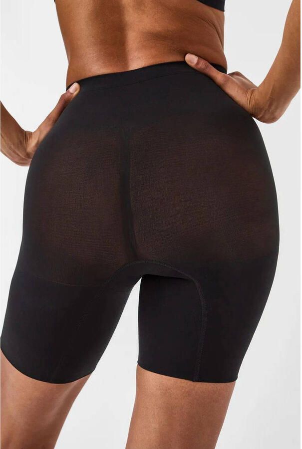 SPANX Everyday Seamless Shaping seamless medium corrigerende short zwart - Foto 3