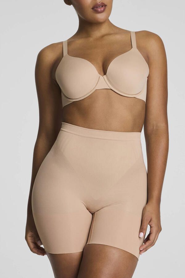 SPANX sculpt™ GoFigure seamless sterk corrigerende Mid Thigh short lichtbeige - Foto 3