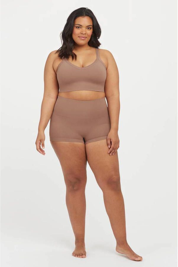 SPANX shape™ ExtraOrdinary seamless medium corrigerende Boyshort donkerbeige