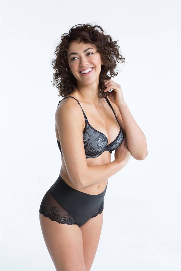 SPANX supersmooth™ Undie-tectable licht corrigerende hipster Undie-tectable zwart