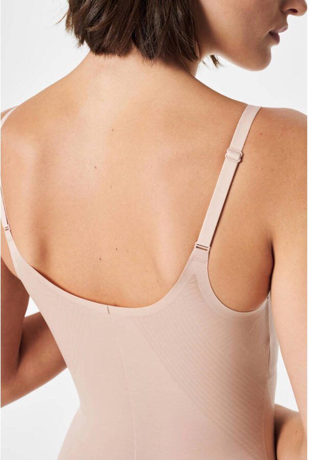 SPANX shape™ Invisible medium corrigerende Closed-Bust Mid-Thigh bodysuit beige - Foto 2
