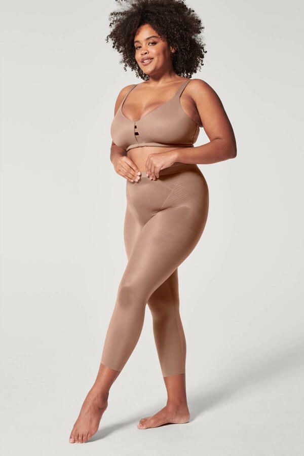 SPANX shape™ Invisible medium corrigerende legging donkerbeige