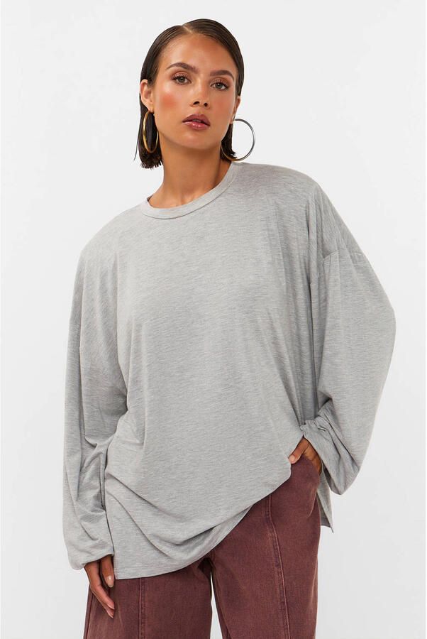 Studio AMAYA T-shirt grijs